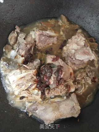 花椒八角桂皮焖猪头骨！步骤5