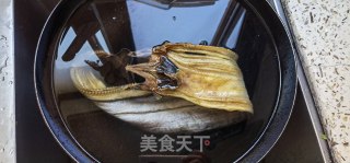 烧鱼干步骤1
