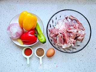 香辣孜然羊肉串步骤1