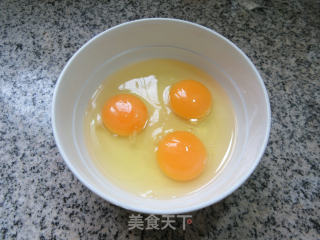裙带菜炒鸡蛋步骤4