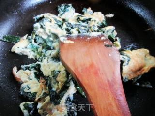 裙带菜炒鸡蛋步骤9