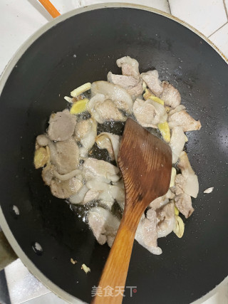 四川尖椒火锅肉步骤5
