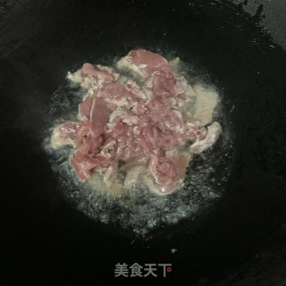 平菇炒肉片步骤6