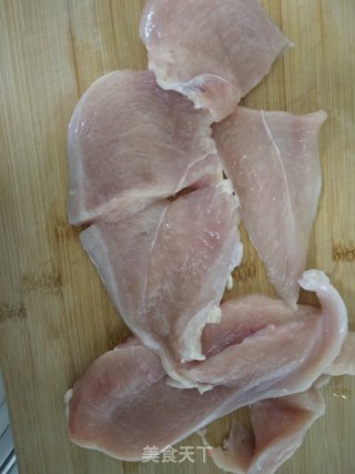香煎鸡脯肉步骤2