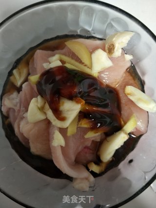 香煎鸡脯肉步骤4