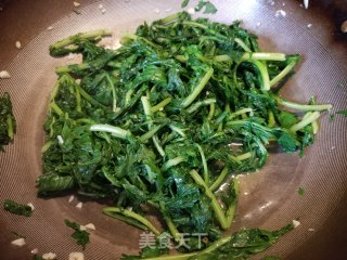 蒜蓉炒京水菜步骤6