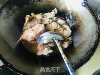 野生鲶鱼炖茄子步骤9