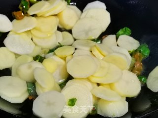 辣椒土豆步骤4