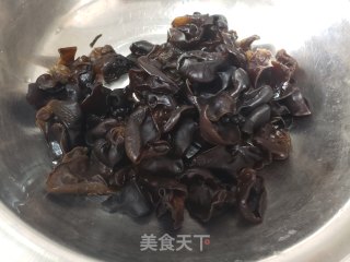 包菜粉条炒木耳步骤4
