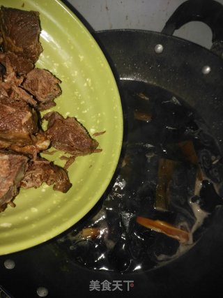 腐竹海带炖牛肉步骤7