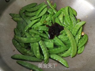 蚝油荷兰豆步骤4