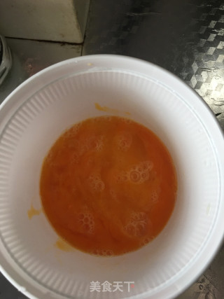青椒莴苣炒鸡蛋步骤1