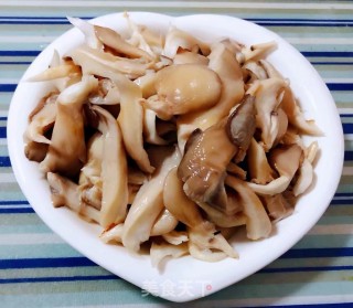 黄瓜胡萝卜炒平菇步骤5