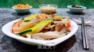 黄瓜胡萝卜炒平菇步骤14