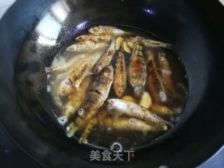 溪鱼烧南瓜豆腐步骤3