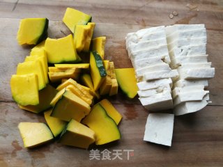 溪鱼烧南瓜豆腐步骤4