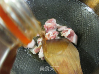五花肉四季豆炖豆腐步骤2