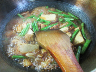 五花肉四季豆炖豆腐步骤9