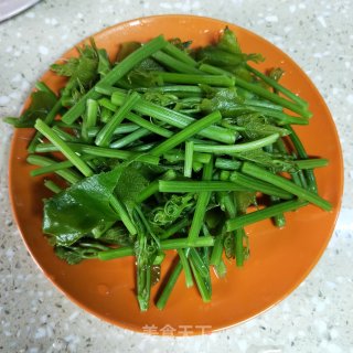 瓜苗炒豆腐 步骤2