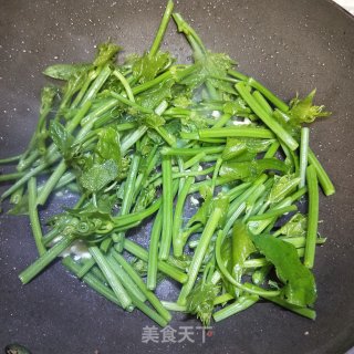 瓜苗炒豆腐 步骤7