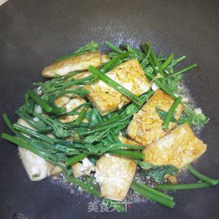 瓜苗炒豆腐 步骤10