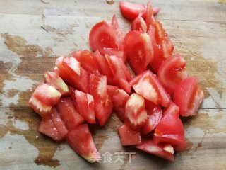 番茄炒包心菜步骤4