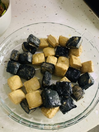 油炸臭豆腐步骤8