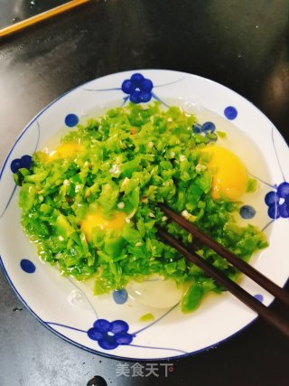 青椒煎鸡蛋步骤4