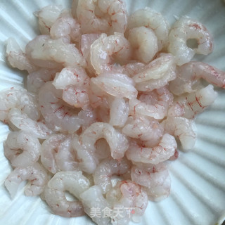 番茄炒虾仁滑蛋步骤2