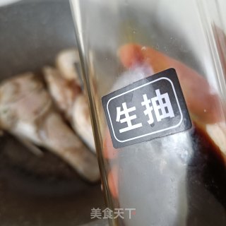 家常烧鲈鱼步骤5