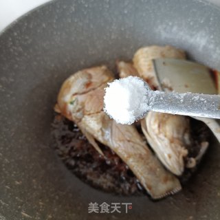 家常烧鲈鱼步骤7