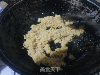 鸡蛋炒鱼籽步骤3