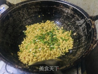 鸡蛋炒鱼籽步骤5