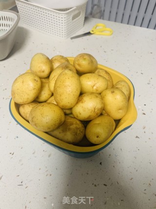 酱土豆步骤1