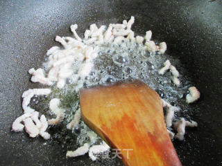 肉丝榨菜丝炒毛豆步骤5