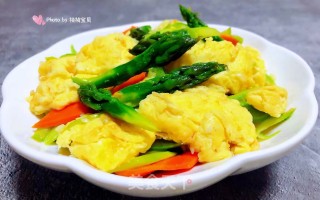 #清淡美食#芦笋胡萝卜炒蛋步骤11