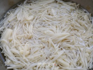 酱炒鸡块步骤2
