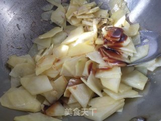 蚝油土豆片步骤3