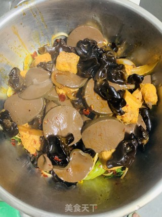 水煮肥肠肉片步骤12