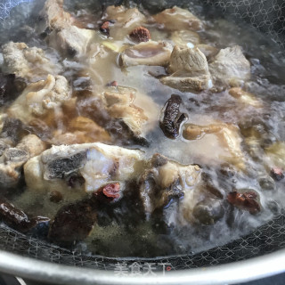 陈皮排骨炖粉条步骤5