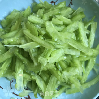 山茶油炒苦瓜步骤5