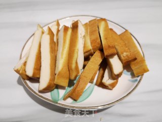 降压低脂：西芹炒香干步骤3