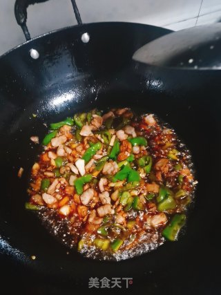 青椒炒圆白菜步骤8