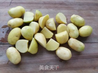 红烧凤爪小土豆步骤4