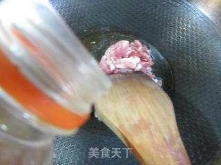 肉丝青椒炒茭白步骤4