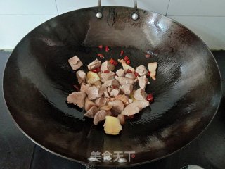 砂锅猪肉炖粉条步骤5