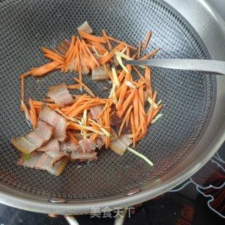 芹菜胡萝卜炒腊肉步骤10