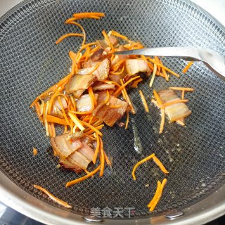 芹菜胡萝卜炒腊肉步骤13