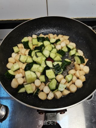 山药炒黄瓜步骤4