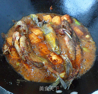 嘎鱼烧豆腐步骤7